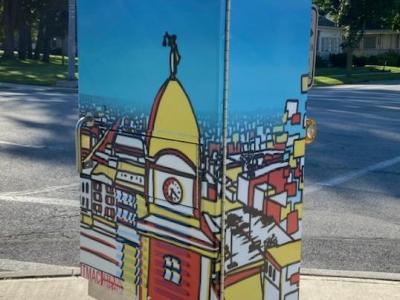 Completed traffic signal box designed by Samantha Fitch located at E. Market and Circular St.